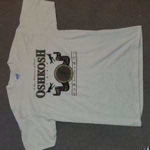 Oshkosh vintage mens graphic tee